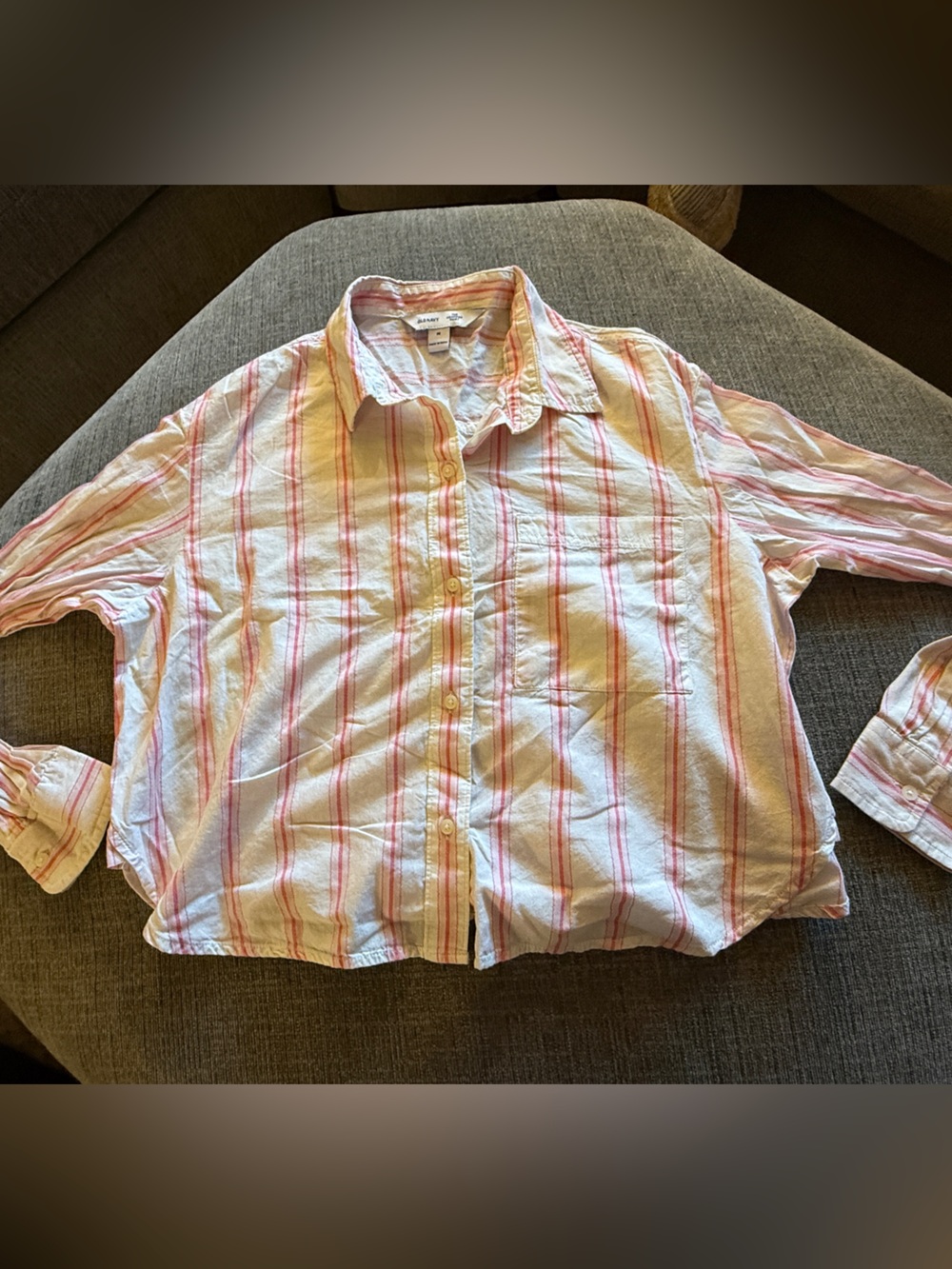 Old Navy woman’s button up shirt